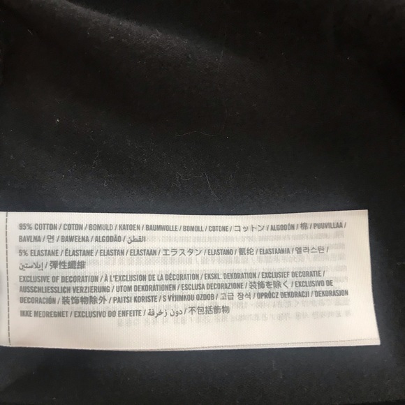 Hollister Black Keyhole T-shirt Bodysuit - Picture 6 of 6